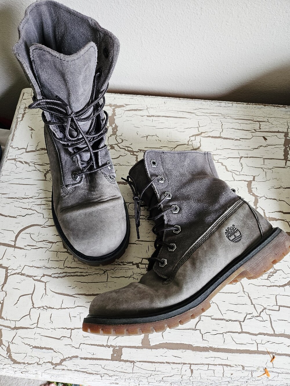 Timberland Women's 7.5 Faded Leather Lace-Up Boots Good Condition